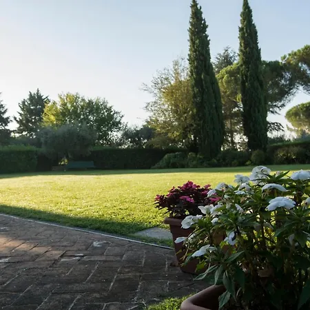 Дом отдыха Borgo Risi *